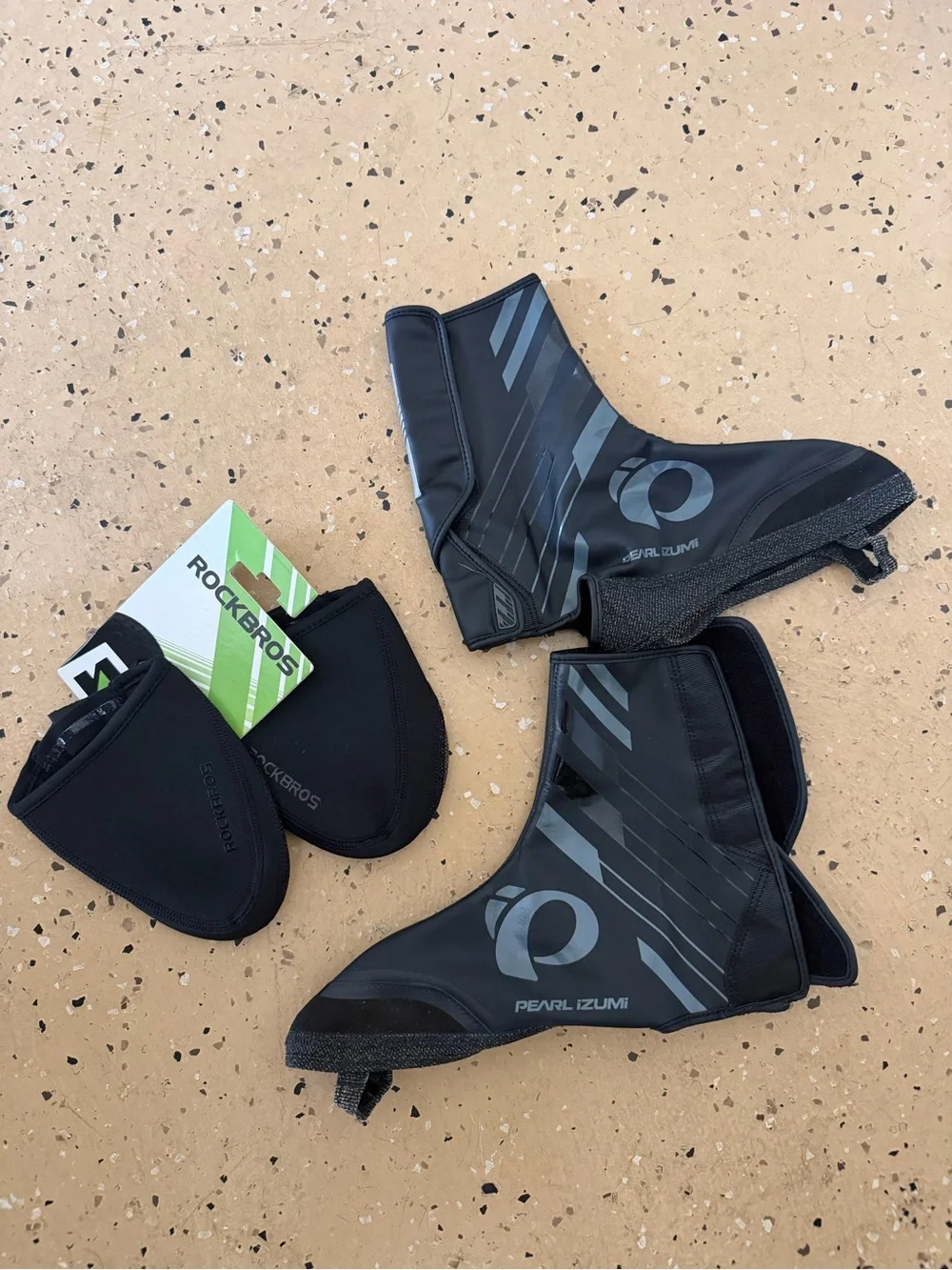 Black Cycling Shoe Covers with Reflective Accents